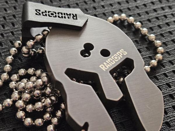 Kettenanhänger Lone Warrior (Raidops Camo)